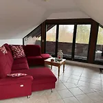 Auf Dem Kutzenberg Apartment *
